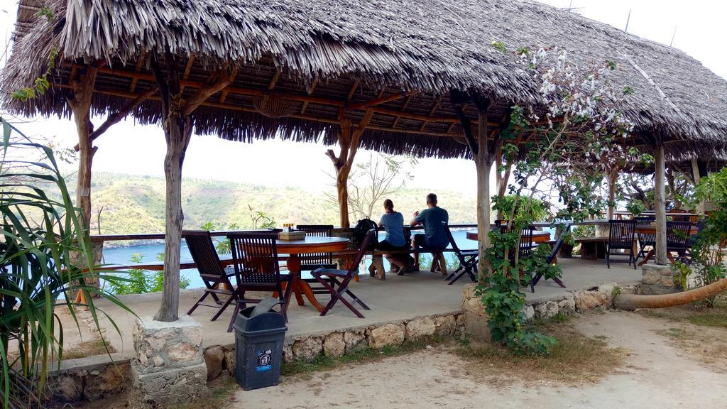 Ceningan Cliff Inn Ceningan Island Екстериор снимка