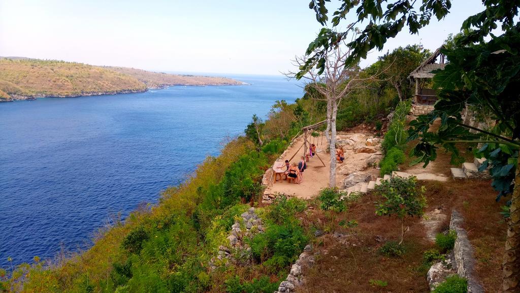 Ceningan Cliff Inn Ceningan Island Екстериор снимка